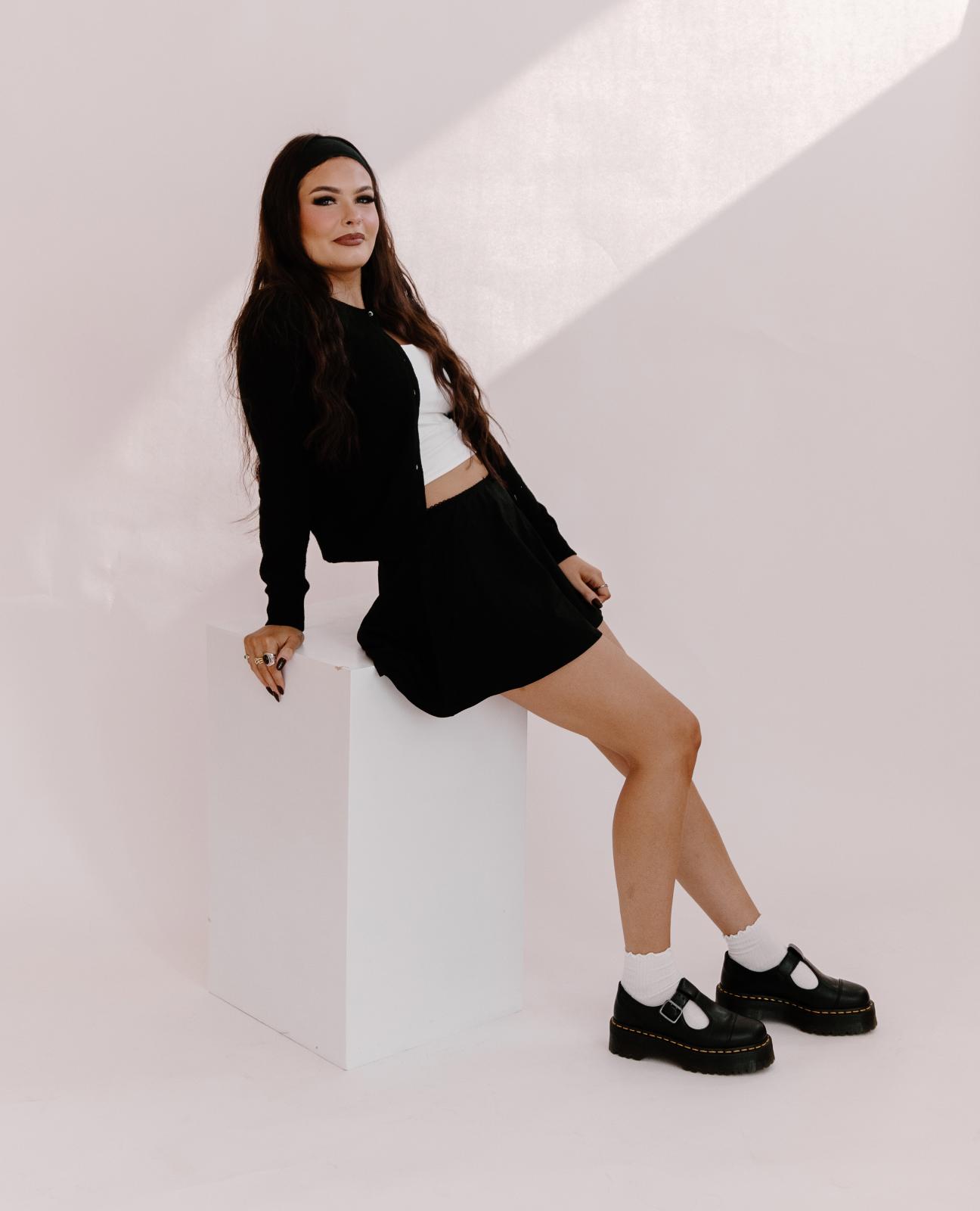 Madisyn headshot, Parella make-up artist and esthetician