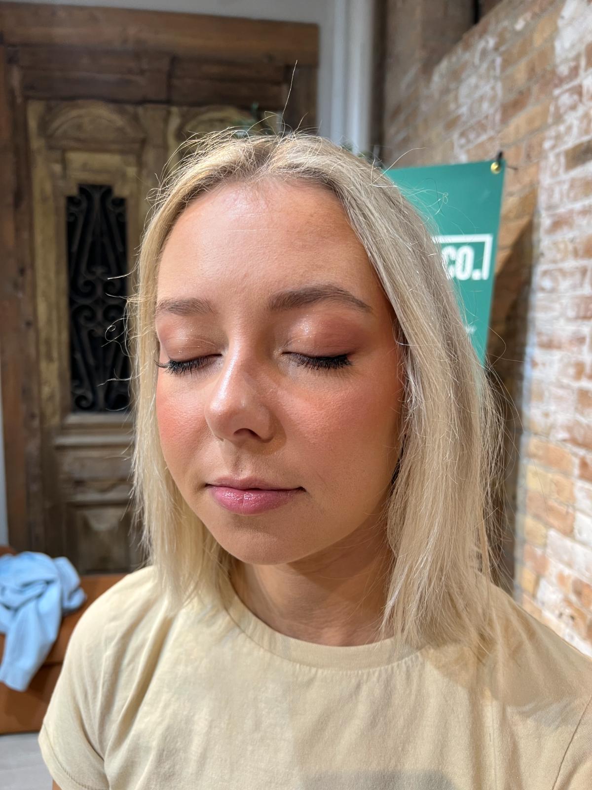 Model with eyes closed featuring natural make-up look by Parella